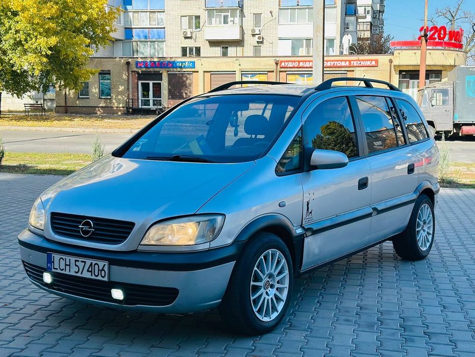 Продам Opel Zafira 1.9 TDI 7мест минивен в хорошем состоянии