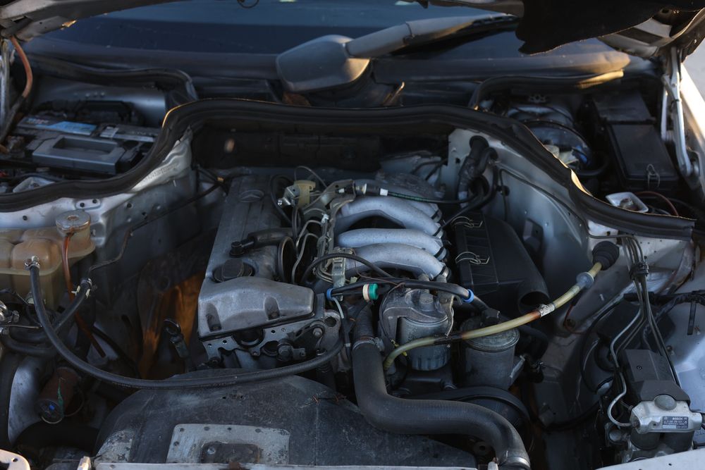 Mercedes-Benz W124 200D