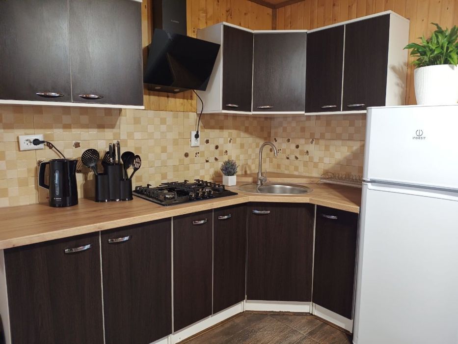 Котедж на 10 місць/ Карпати/ Яремче/ Микуличин