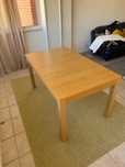Mesa de jantar extensível Ikea bjursta