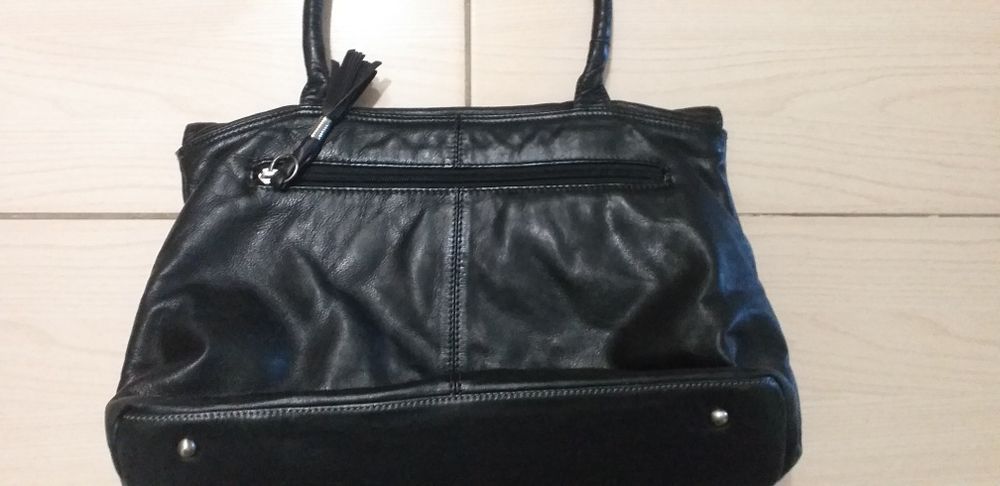 Продам сумку женскую натуральная кожа