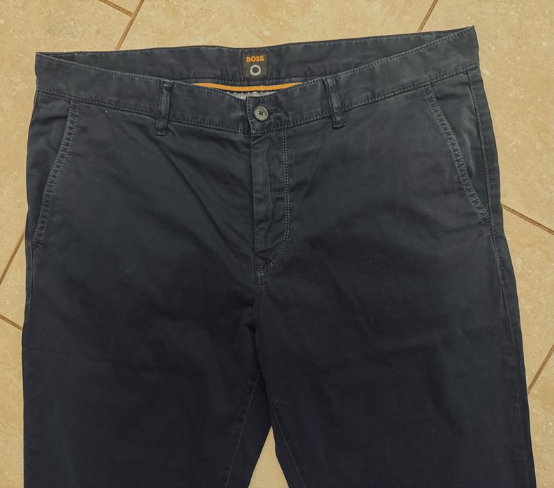 Hugo Boss męskie eleganckie spodnie proste bawełna L/XL extra stan