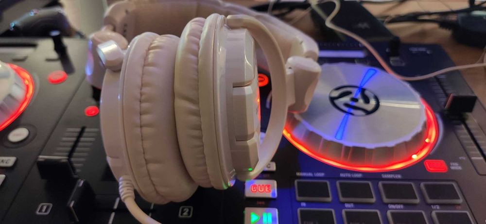 Dj - Wodzirej   Wesele /18-stka/urodziny/lecia