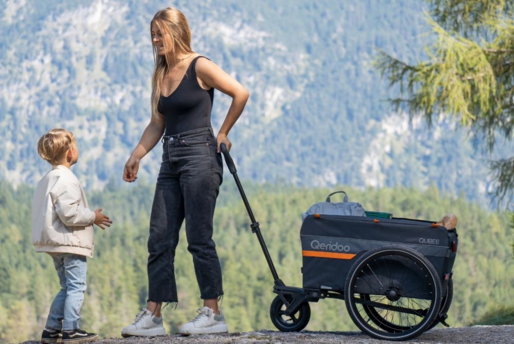 Qeridoo Qubee wraz z zestawem spacerowym przyczepka rowerowa
