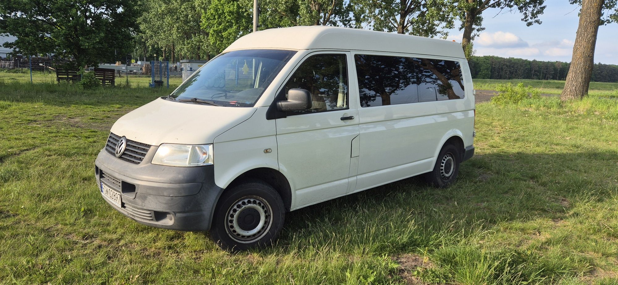 Volkswagen T5 Transporter 9osób Caravelle 1.9TDI LONG