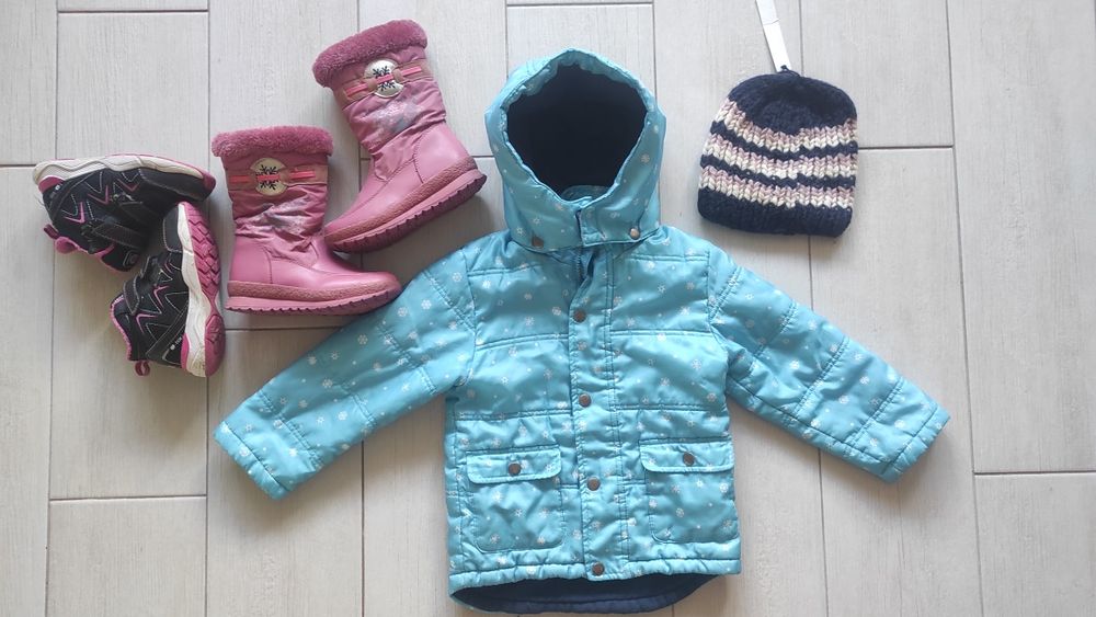 Чоботи черевики взуття