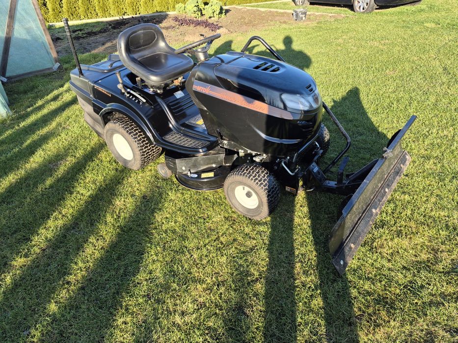 Kosiarka samojezdna z koszem MTD