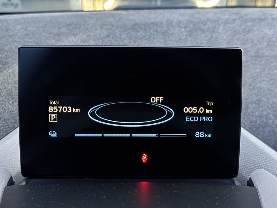 Наявність BMW i3 2015 р. 22 kw