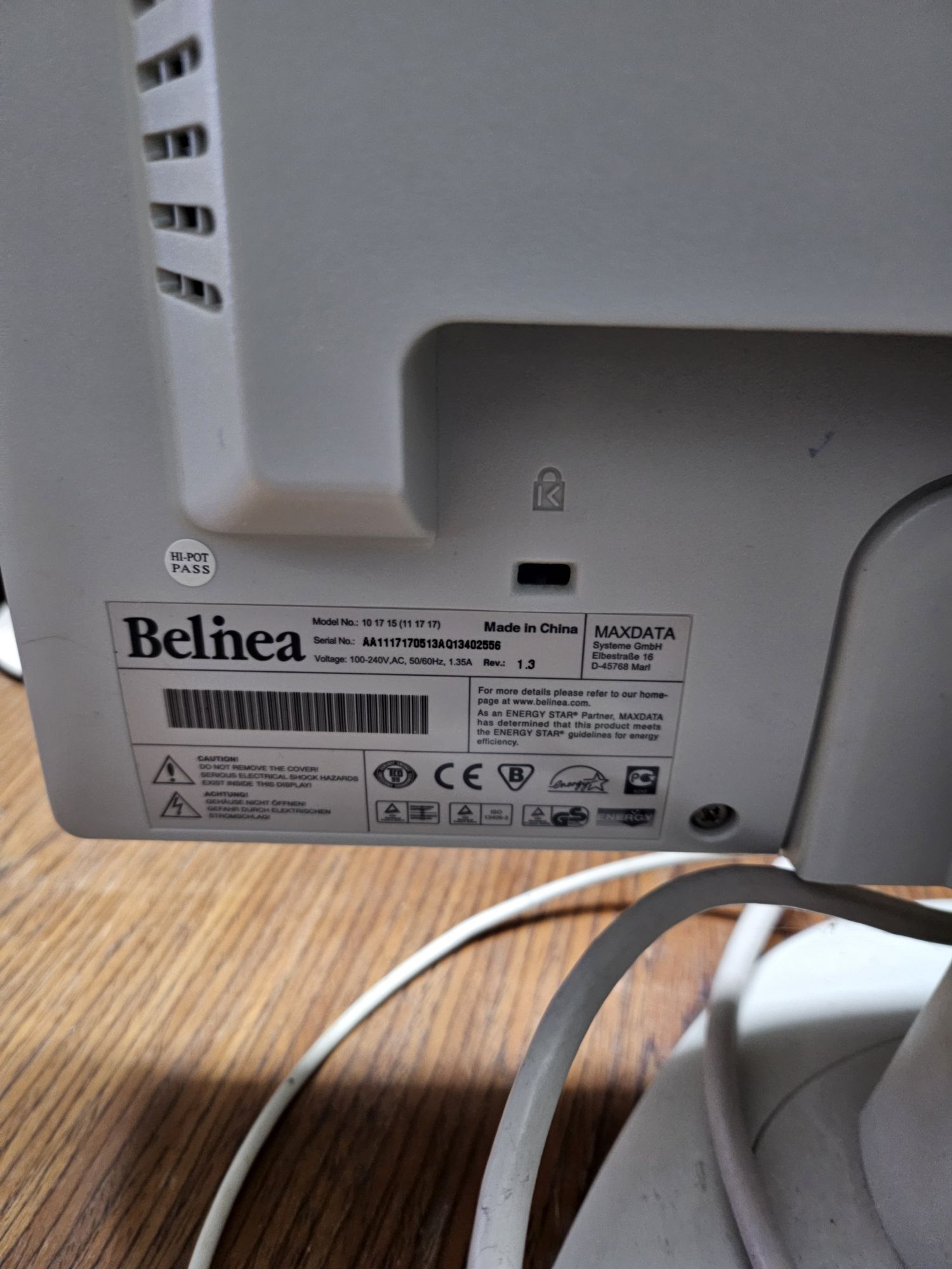 Monitor BELINEA 17 cali