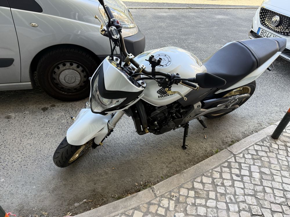 Vendo ou troco Hornet 2012