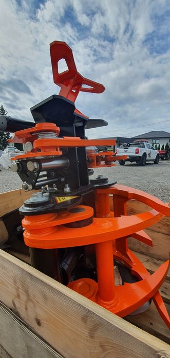 Głowica chwytak koparka ładowarka do wycinania drzewa gałęzi krzaków