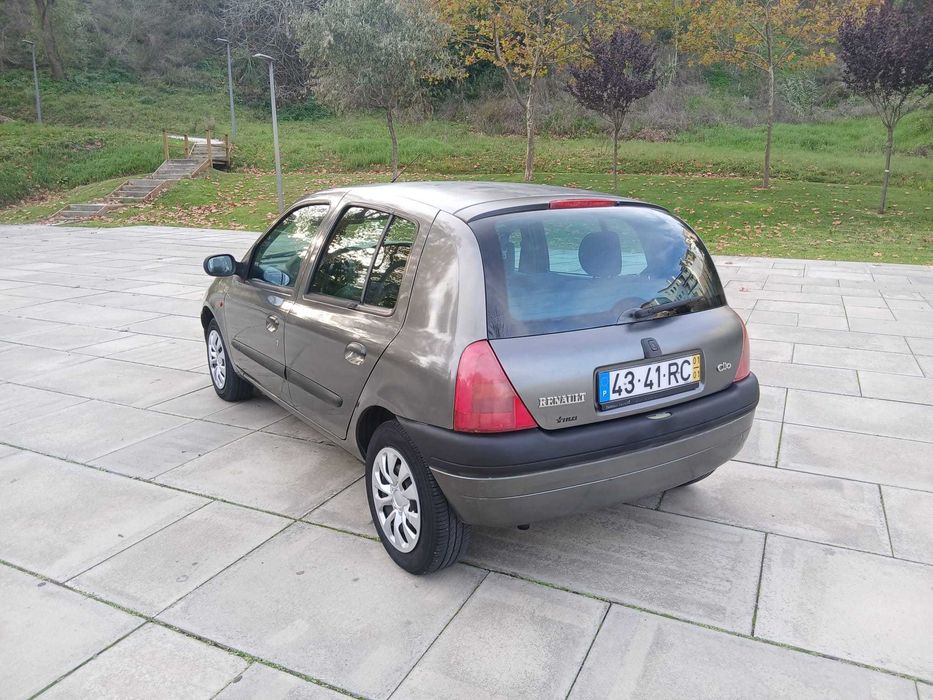 Renault Clio 1.2 RT