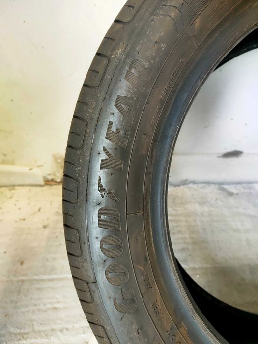 Opony letnie Goodyear Efficient Grip Performance 215/55/18 95H KPL 99