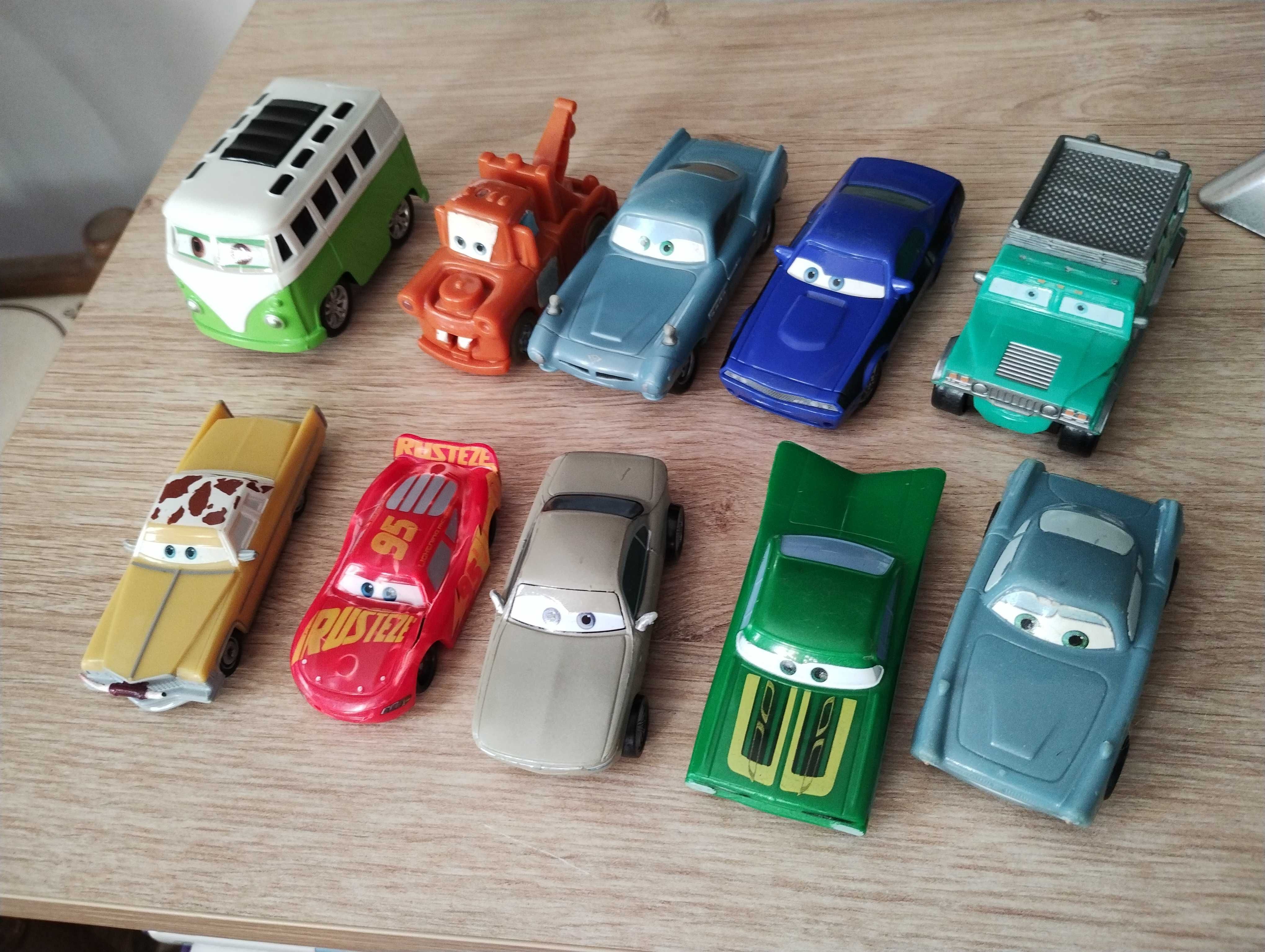 10x Auta Cars Zygzak McQueen Pixar Disney