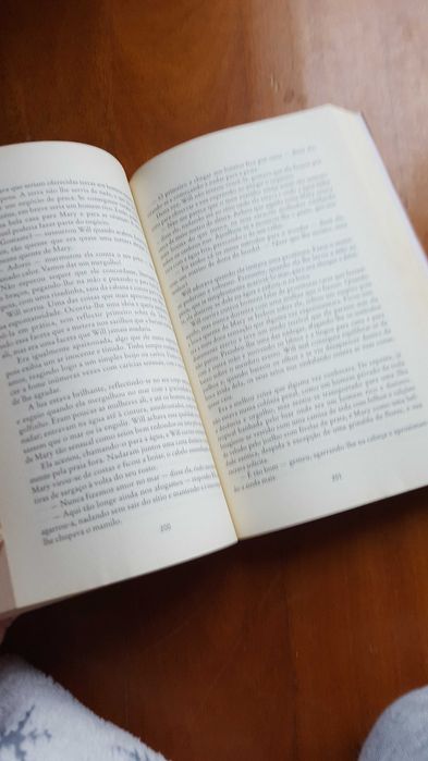 Nunca me Esqueças - livro de Lesley Pearse