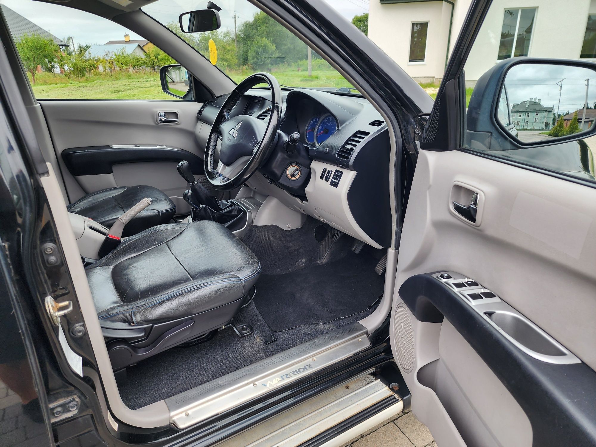 Mitsubishi L200 2009 рік ІДЕАЛ!