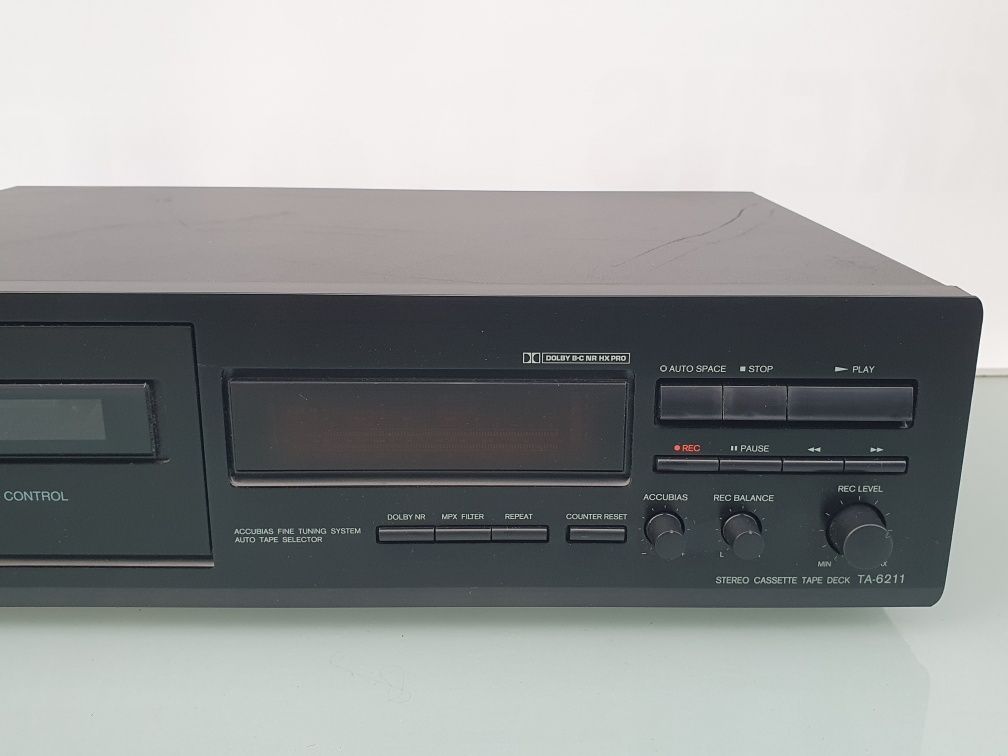 Magnetofon kasetowy Onkyo TA-6211