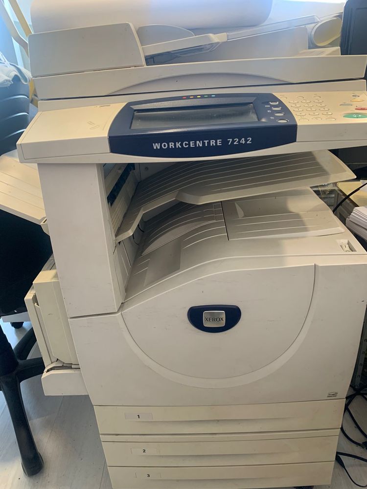 Fotocopiadora Xerox 7242