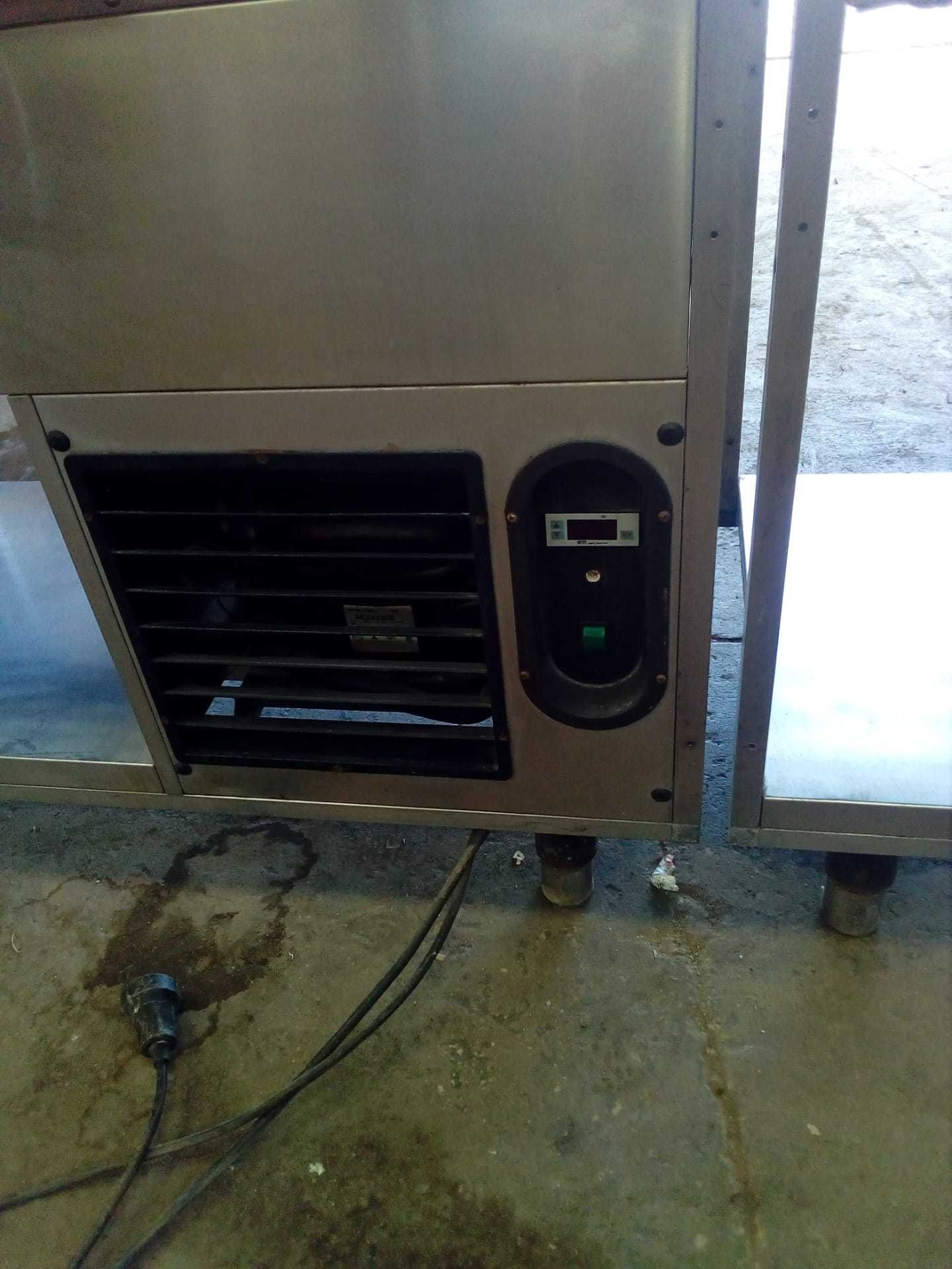 BANCADA SELF SERVICE QUENTES
