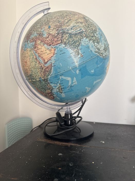 Candeeiro mapa mundo