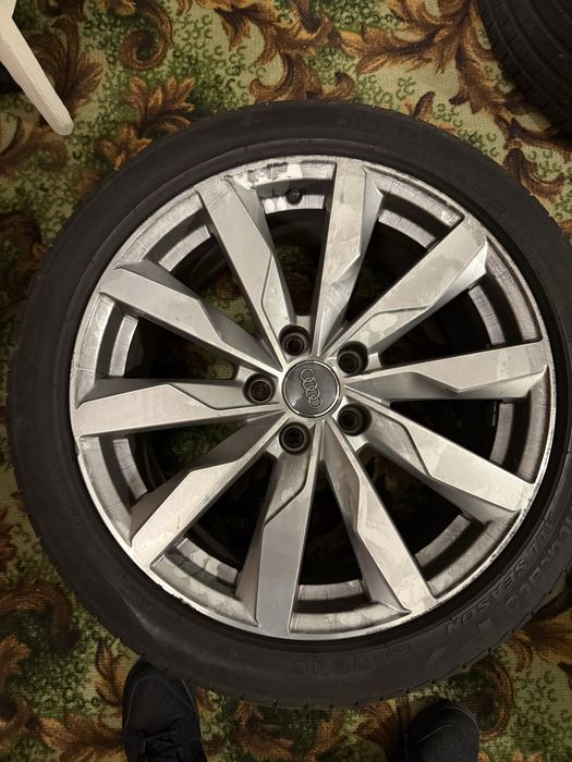 Диски ауди R18 оригинал 5 на 112