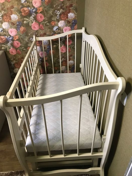 Дитяча кроватка, стан ідеальний для немовлят!