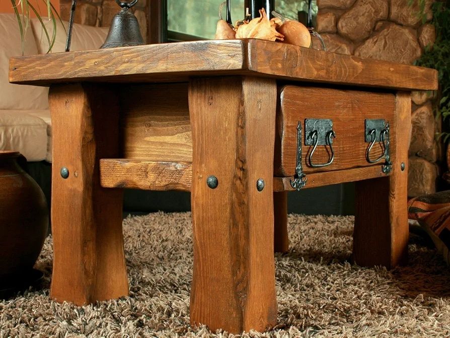 Stolik kawowy rustykalny loft unikatowy, lite drewno, vintage z kufra