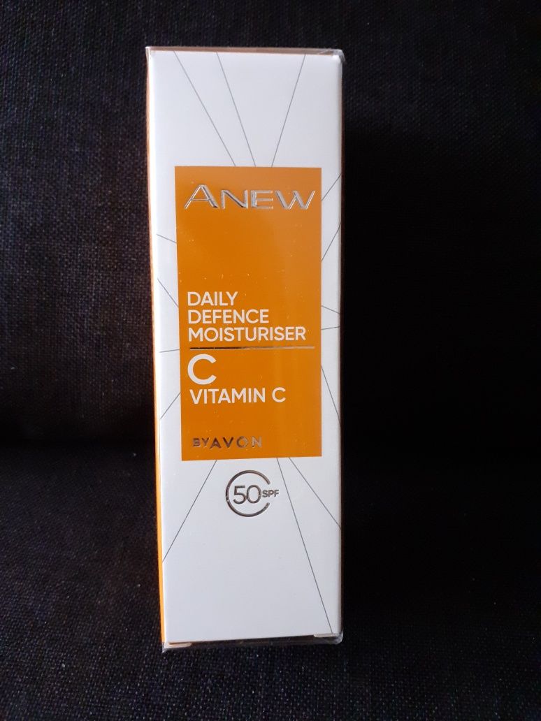 Avon Anew krem nawilżający SPF50 z wit. C