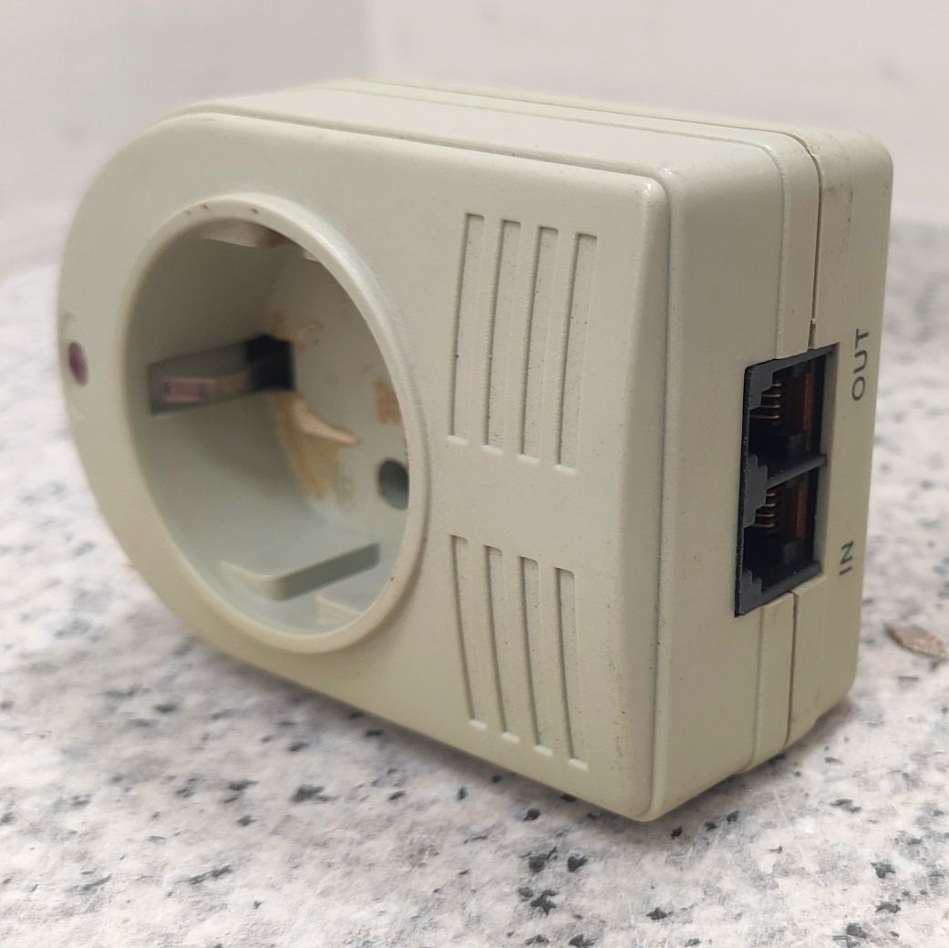 Tomada com divisor ficha telefone fixo RJ11