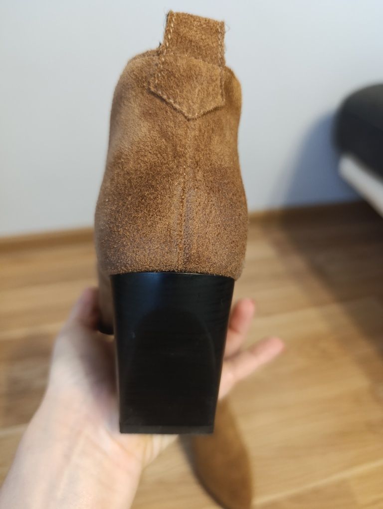 Botki Lasocki skórzane CAMEL r.35 wkładka 22-22.5 stan idealny