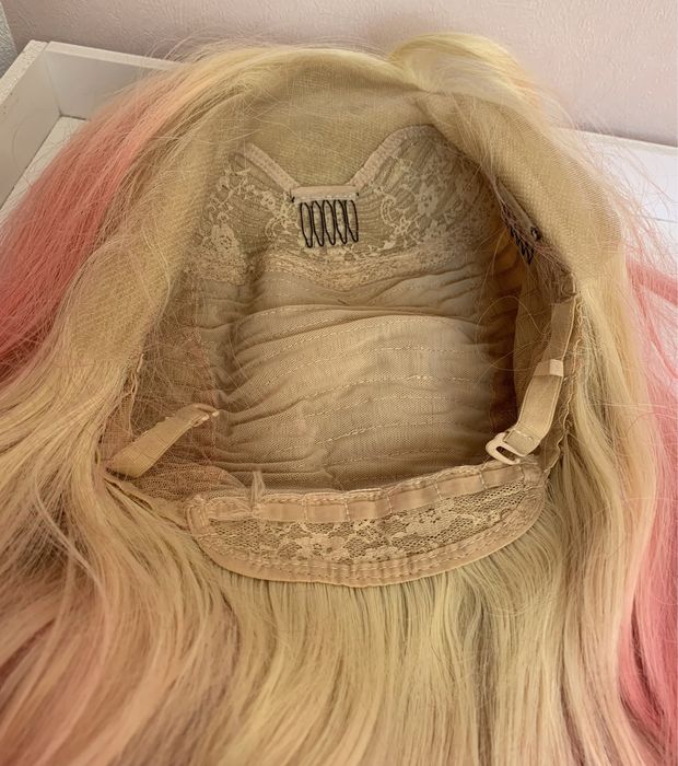Peruka lace front wig blond platynowa długa różowe ombre kręcona