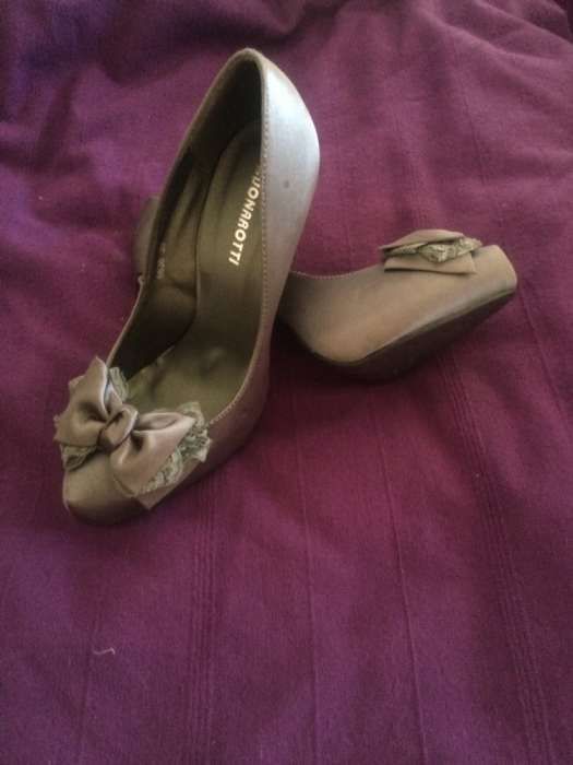 Sapatos cinza cerimonia 39