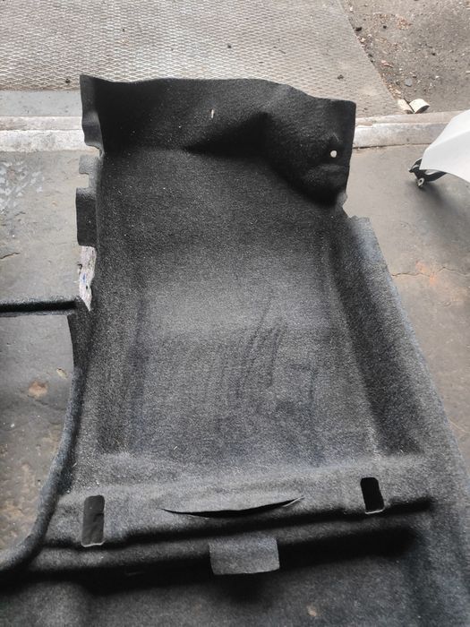 Peugeot 107 wnętrze plastiki wykładzina 5-drzwiowy