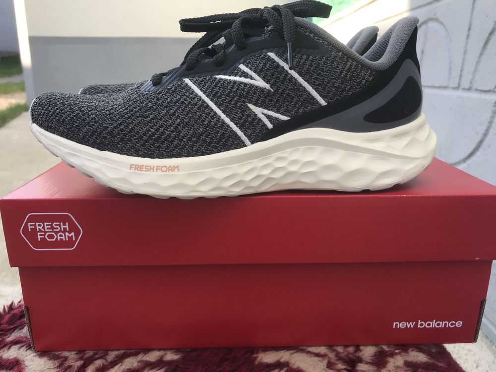 Кроссовки New balance , Оригінал куплені MEGASPORT