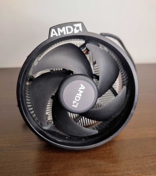 Procesor - AMD Ryzen 5 2400G