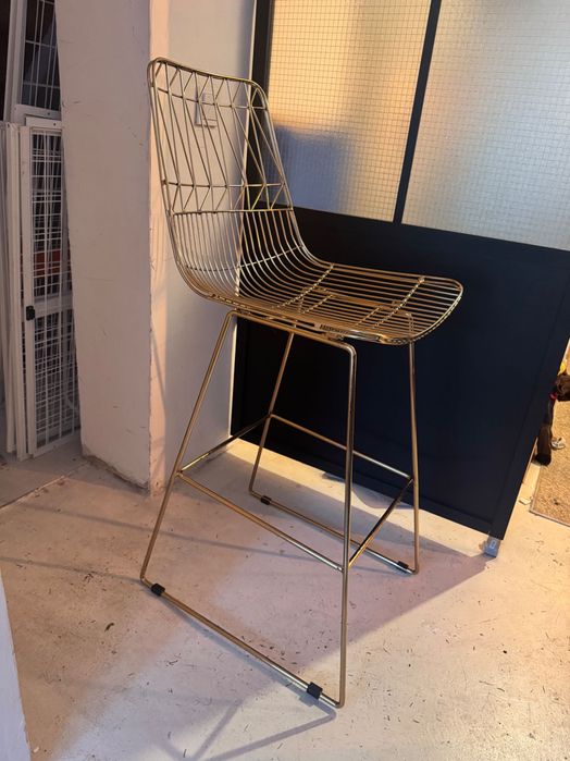 2 Krzesła hokery złote