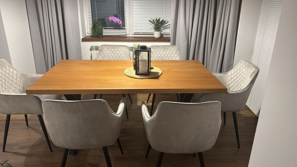 Stół do salonu jadalni