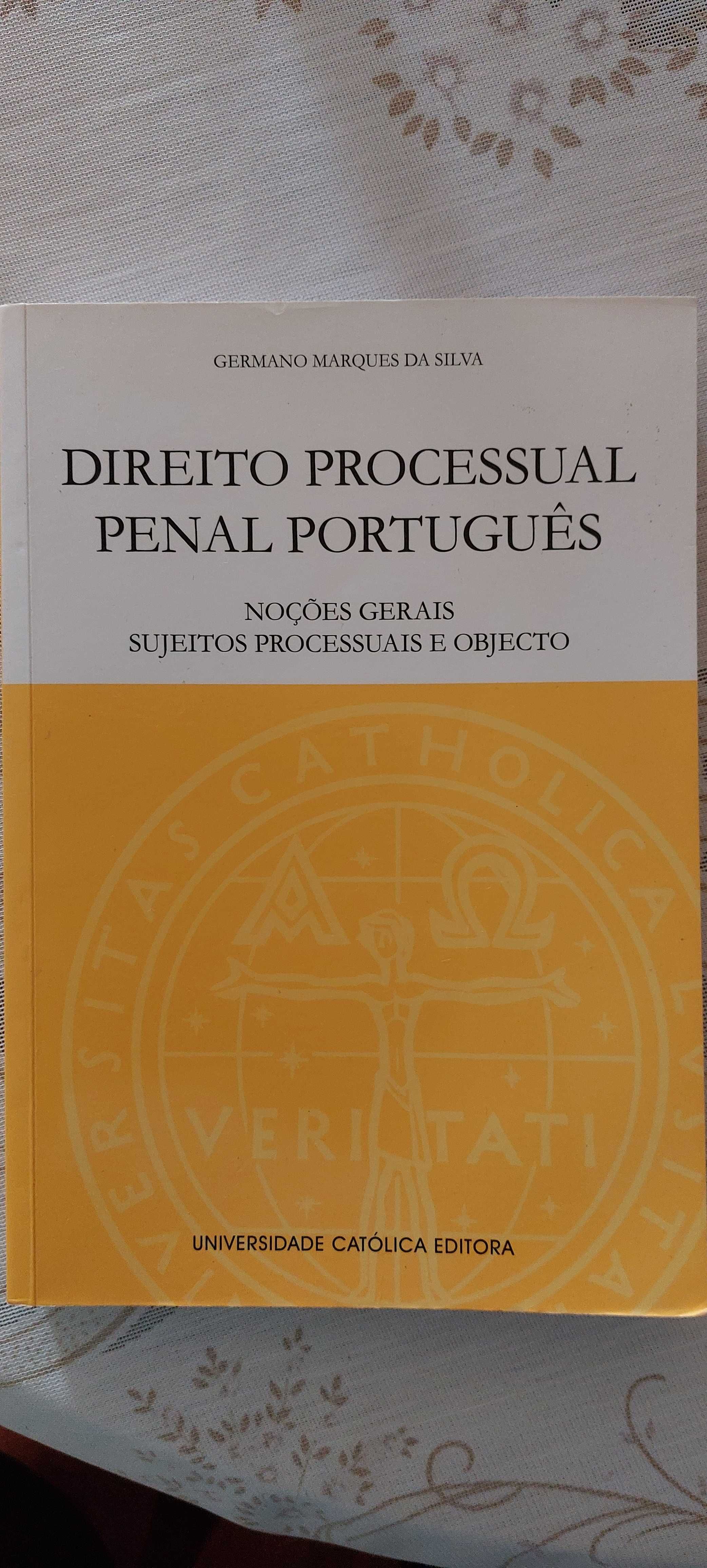 Codigos/Manuais de Direito