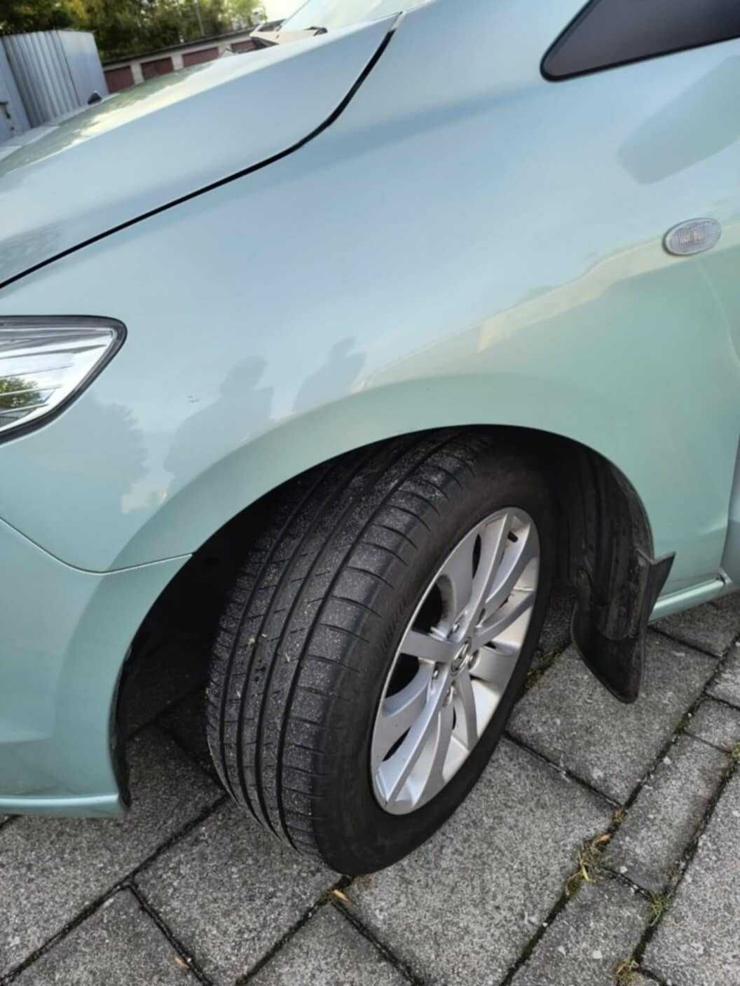 Mazda 5 benzyna + gaz 2005 r 7 osobowa garażowana + Gratis komplet kół