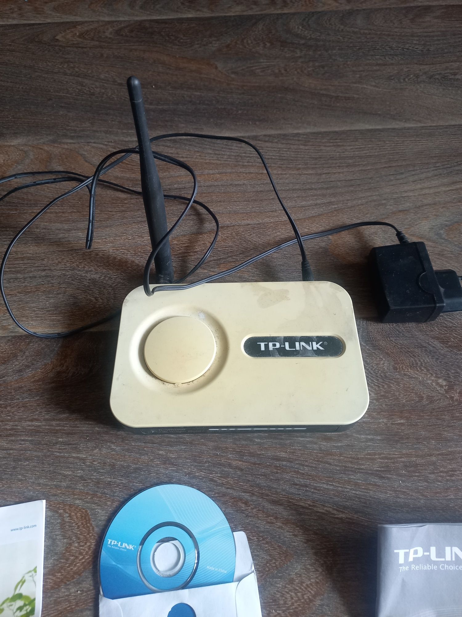 Продам вай-фай роутер TP-link WR 340g
