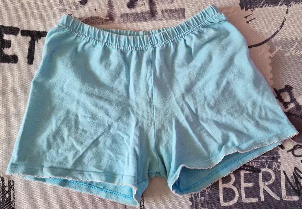 Krótkie spodenki dziewczęce 140cm