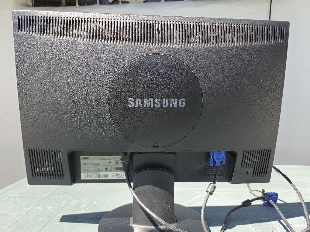Monitor do komputera 22 cale Samsung