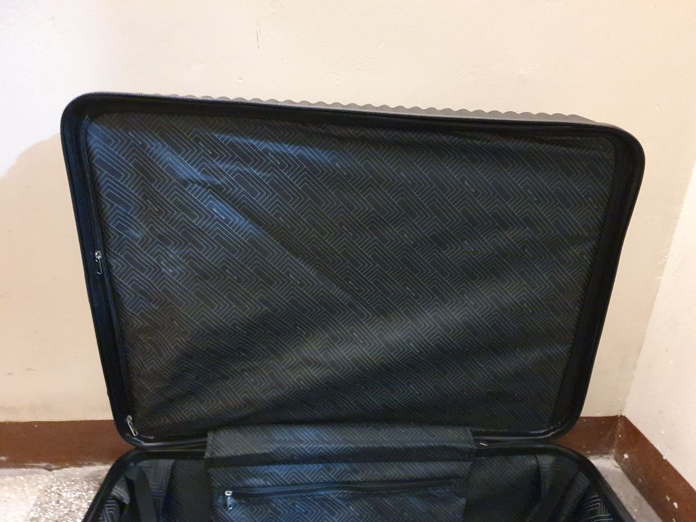 Walizka Semi Line 80l nowa