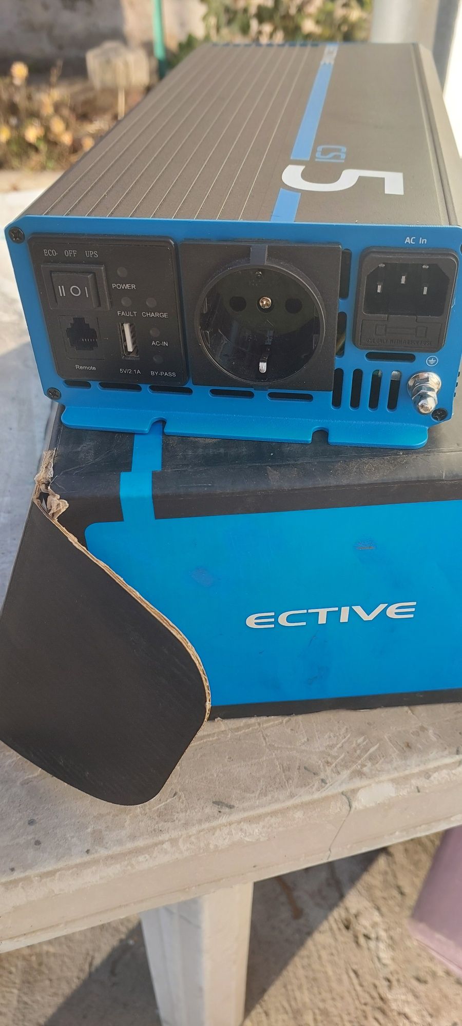Інвертор напруги Ective CSI 5 (CSI54)