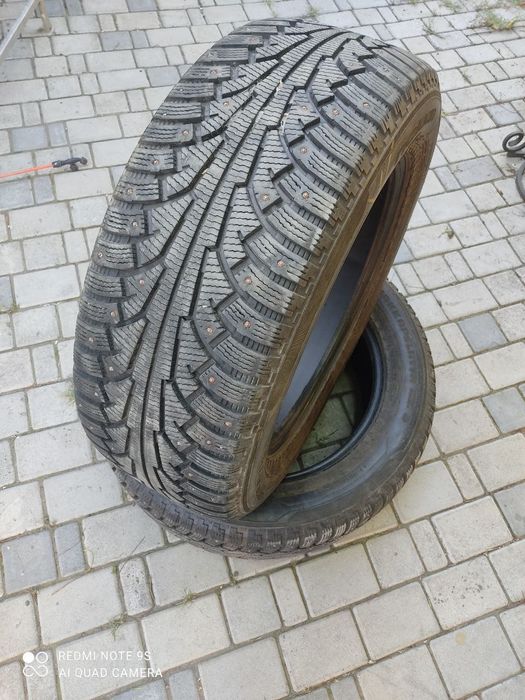 Продам зимову гуму (шиповану) Nokian Hakkapelitta 5 275/55/20