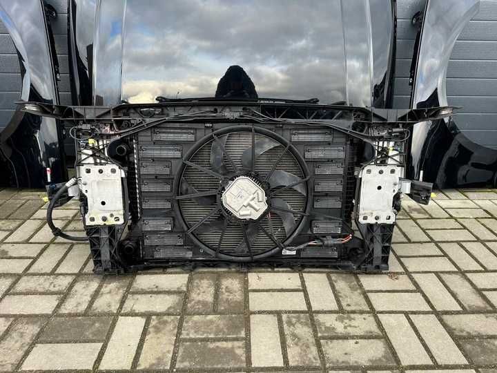 Бампер капот фари крило радіатори Audi A4 B9 B8 S-Line рест до рест