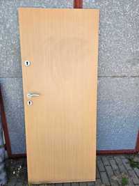 Drzwi stalowe pełne antywłamaniowe 80cm