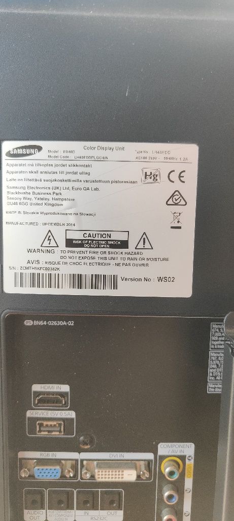 Monitor Samsung 40" ED40D com suporte pé