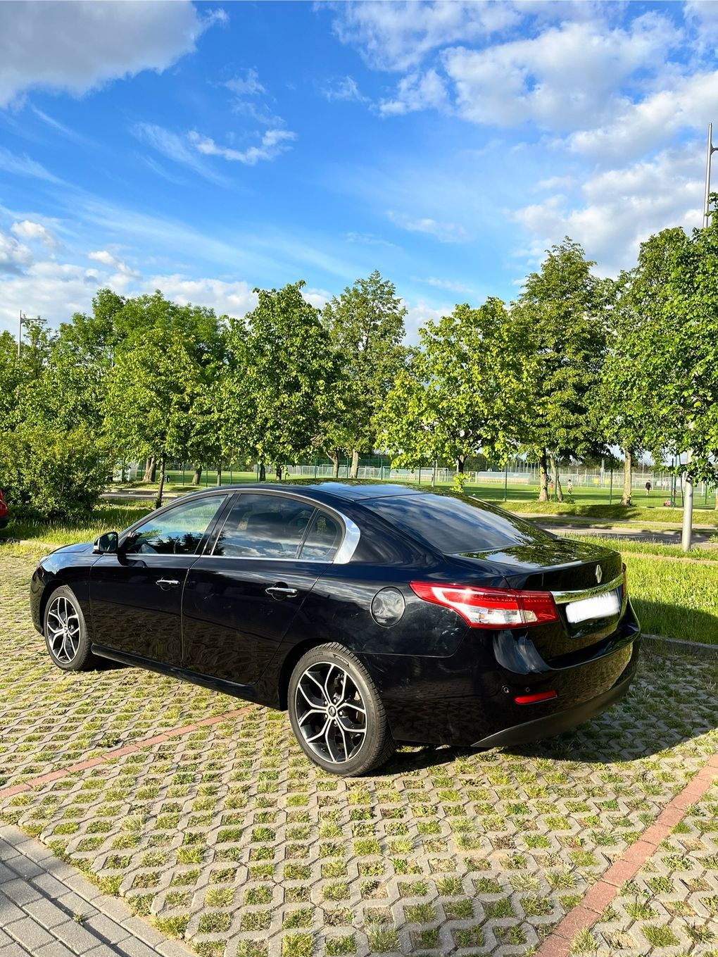 Renault Latitude Renault Latitude Initiale Paris najwyższa wersja