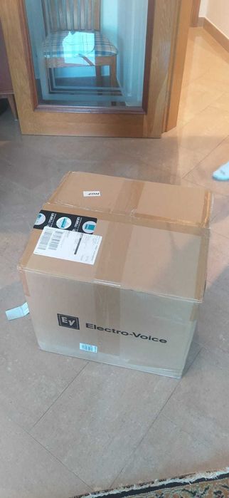EV Subwoofer ELX 200-12 SP